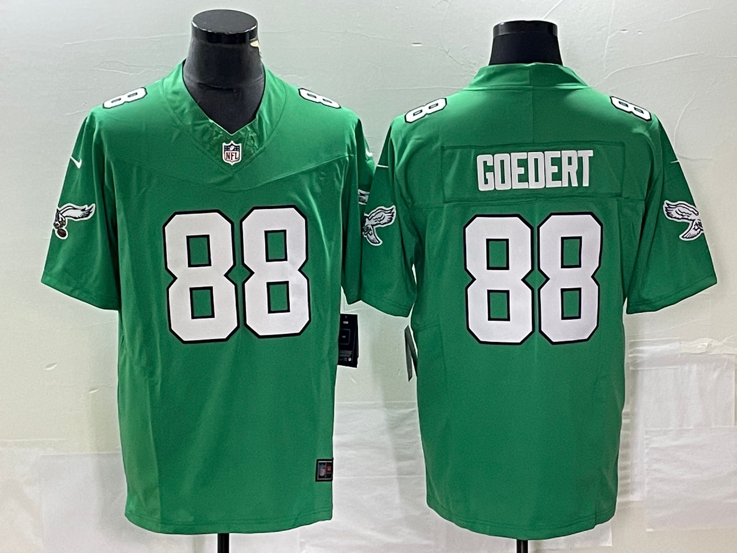 Men Philadelphia Eagles #88 Goedert Green Nike Throwback Vapor Limited NFL Jersey